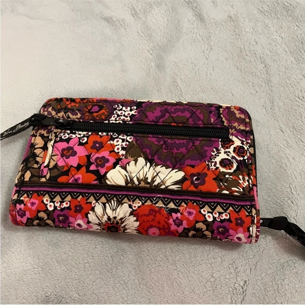 Vera Bradley Rosewood Pattern Twist or Turn Lock Wallet Or Clutch Designer NWOT - Picture 7 of 8